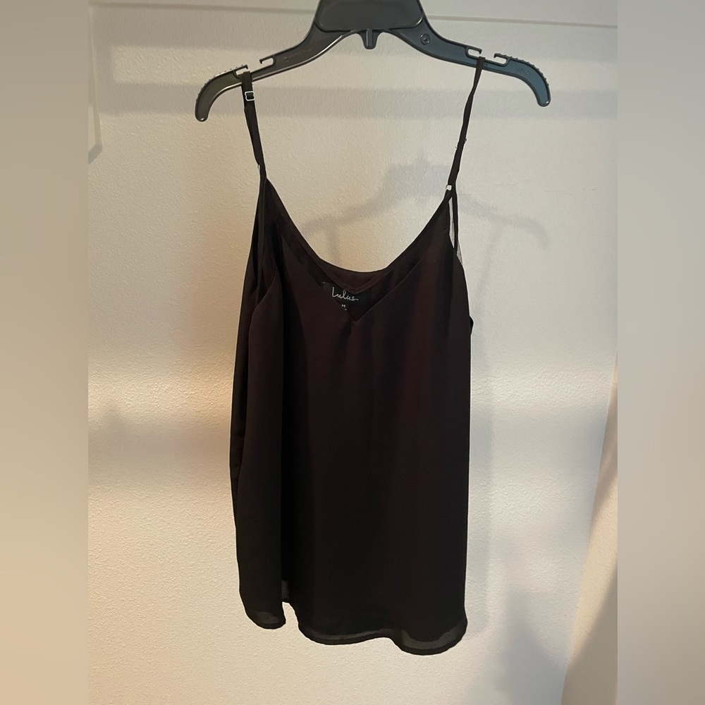 LULUS v neck tank